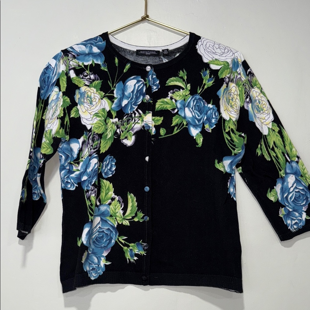 Notations Petite Black and White Knit Top